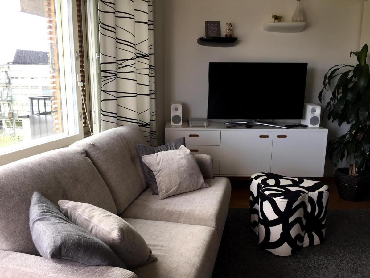Wonderful - Whole Within Reach Apartment